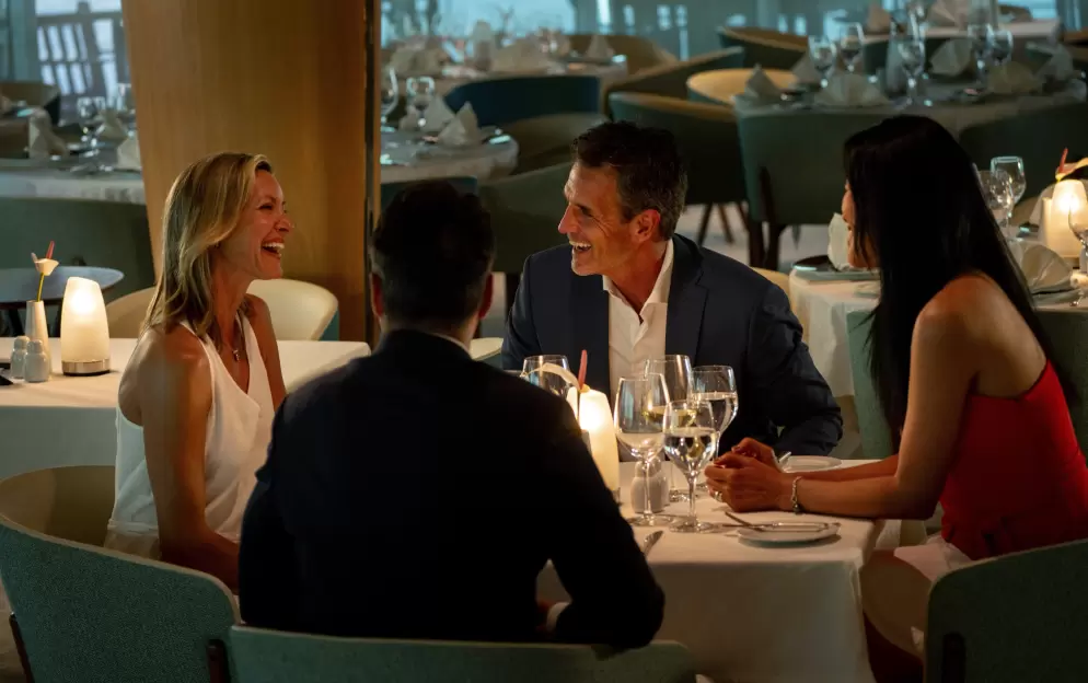 Paul Gauguin Cruises MS Paul Gauguin La Veranda LIfestyle 6 ©Paul Gauguin Cruises.jpg